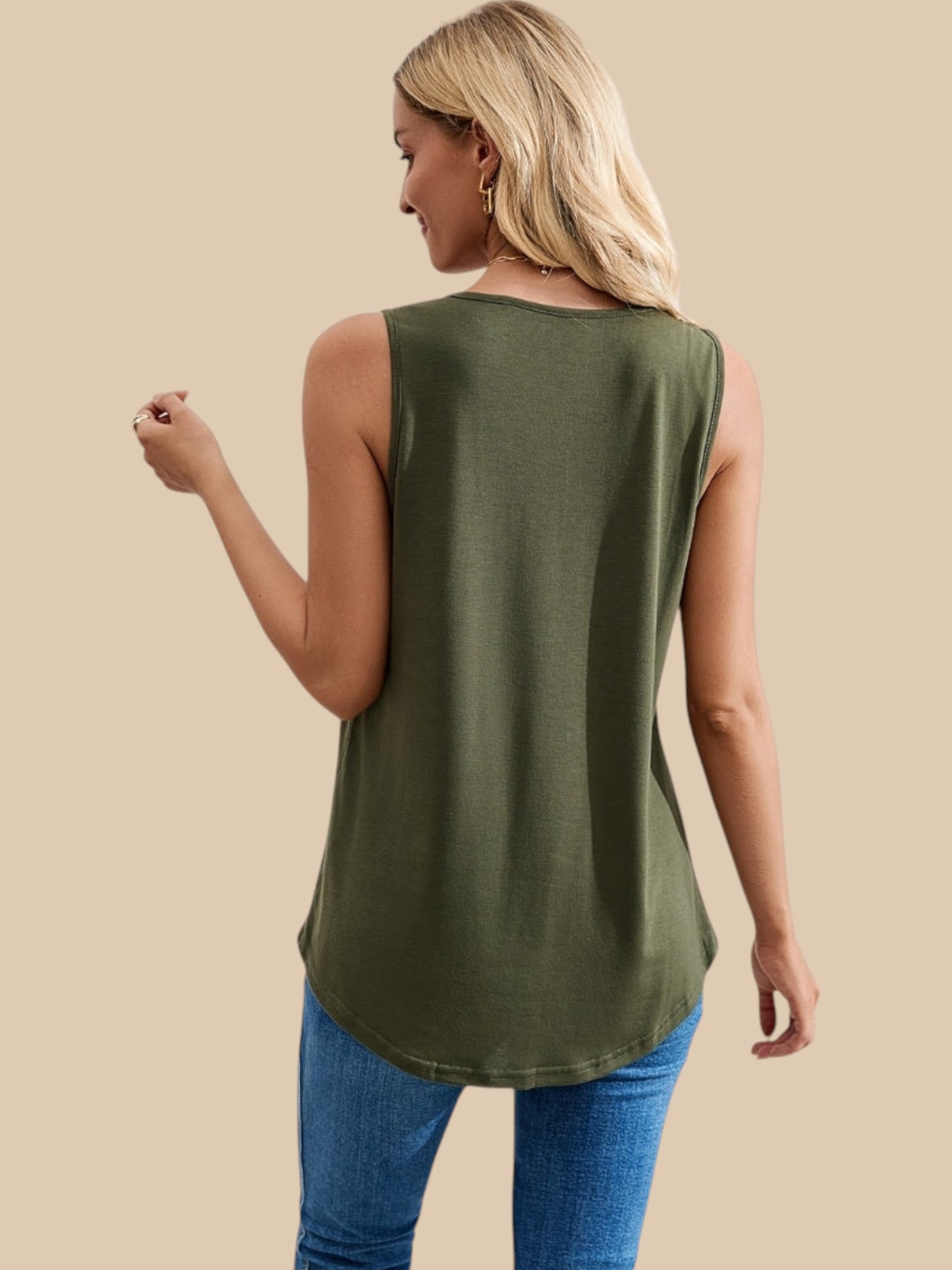 Eloise Lace Yoke Top – Sleeveless Scoop Neck Pleated Blouse