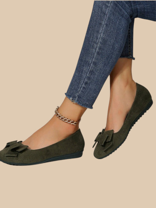 Harper Slip-On Flats – Everyday Closed-Toe Shoes for Women